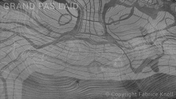 063-grand-pas-laid